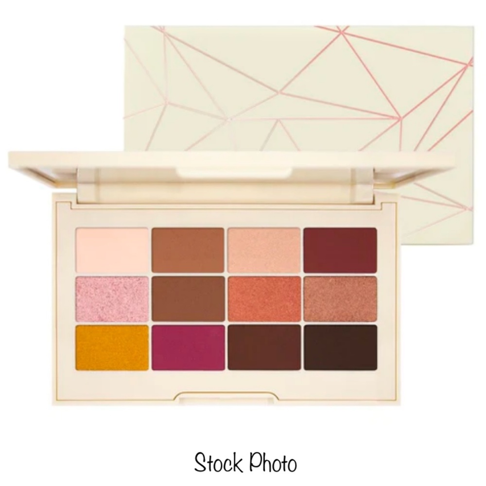 JOUER Rose Gold Matte & Shimmer Eyeshadow Palette